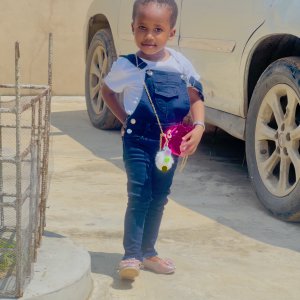 Akunne Kamharida-contestant