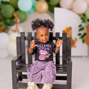 Amaju Luna -contestant