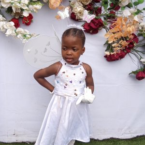 Chiziterem Brown -contestant