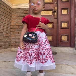 Ella Olorunsola -contestant