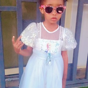 Gold Cosmas-contestant