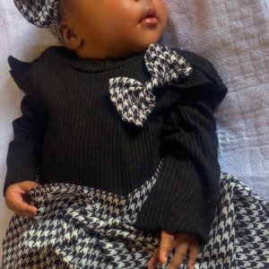 Stephenie Abidoye -contestant