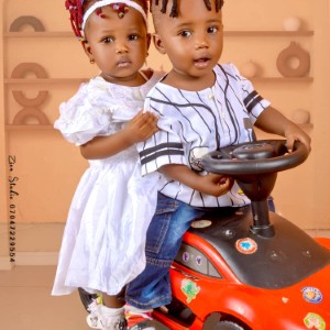 Ellyon & Ellora-contestant